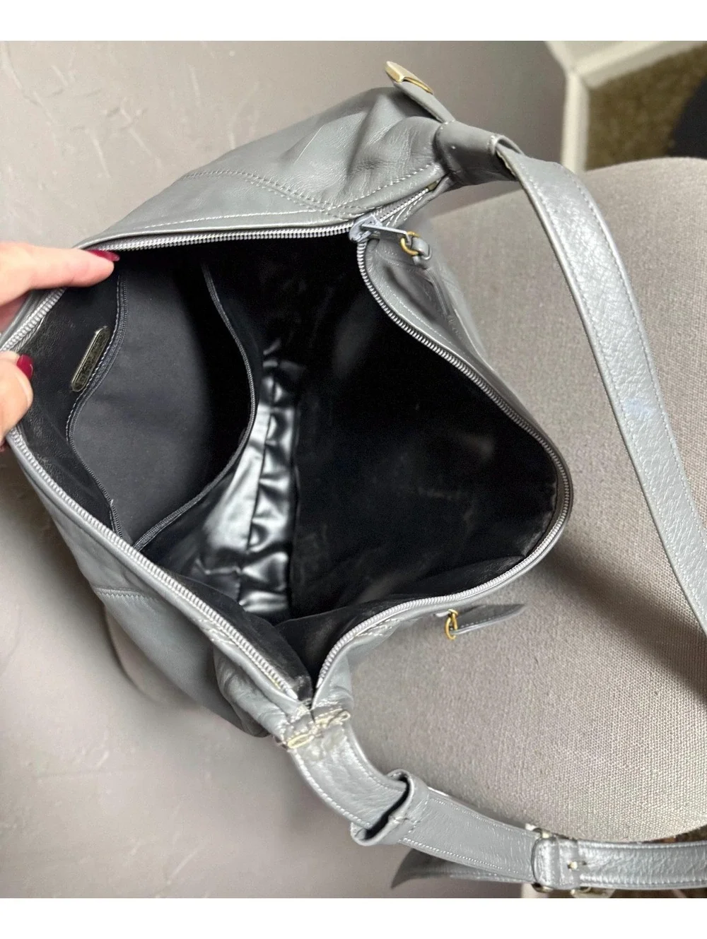 1990's Hobo Bag Gray Leather Minimalist Shoulder Bag from Anne Klein